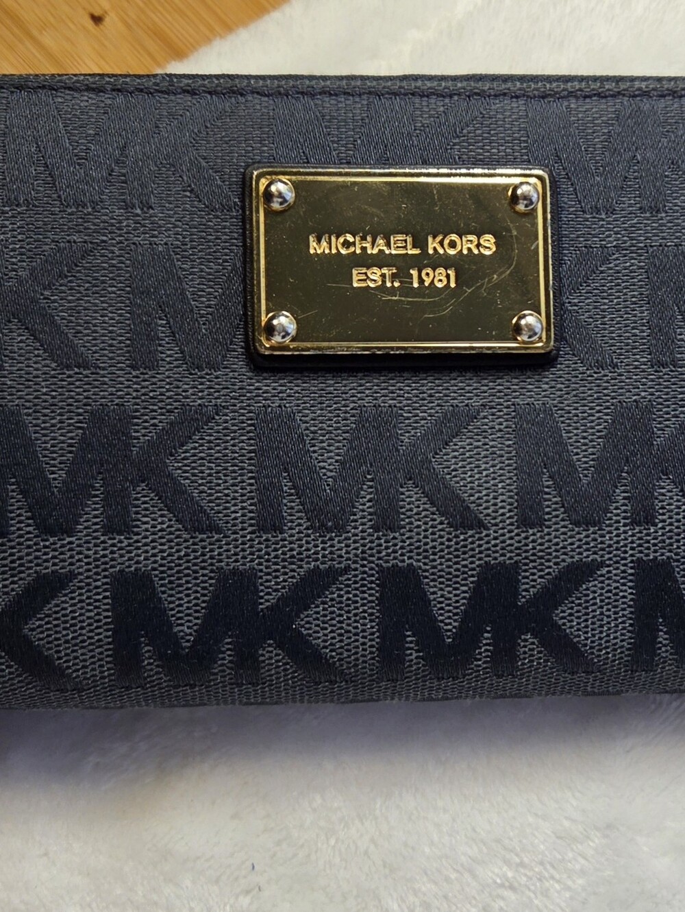 Michael Kors Continental Zip Around Wallet Navy Blue Monogram Jacquard EUC
